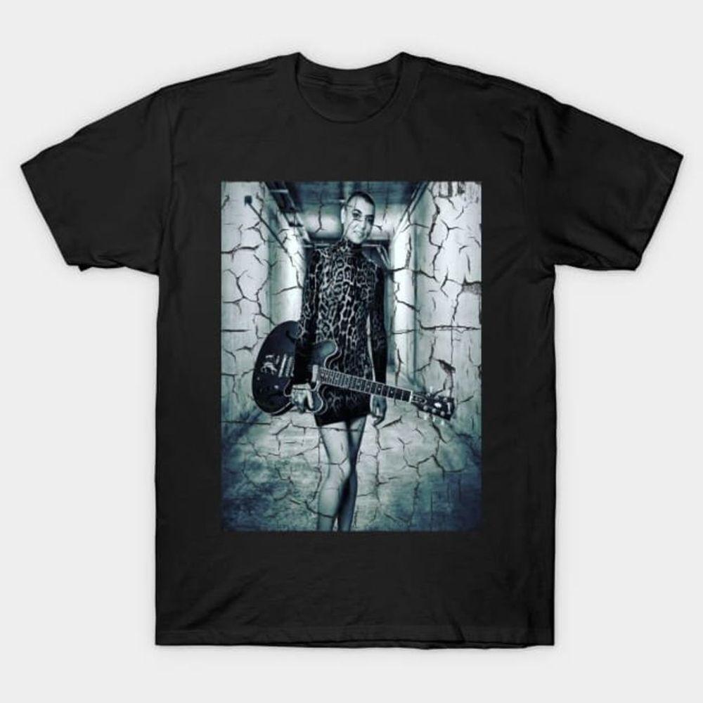 Sinead Oconnor 80S Guitar Folk Rock Icon Fan T-Shirt
